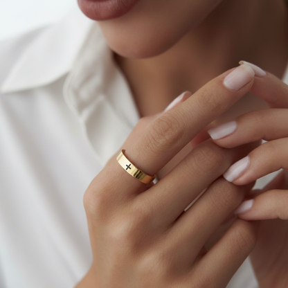 Classic Cross Ring